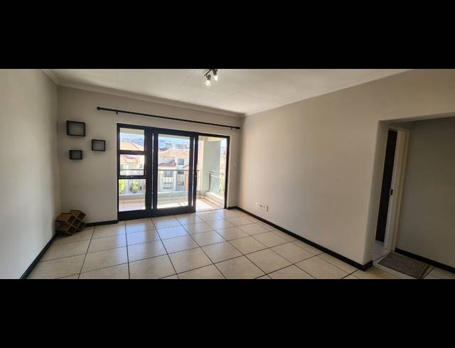 2 BEDROOM APARTMENT FOR SALE IN GREENSTONE HILL